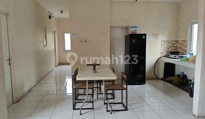 Kost 5 Lantai 1.000 M2 23 Kmr + K Mandi Dlm Shm Di Mangga Besar, Jakbar
