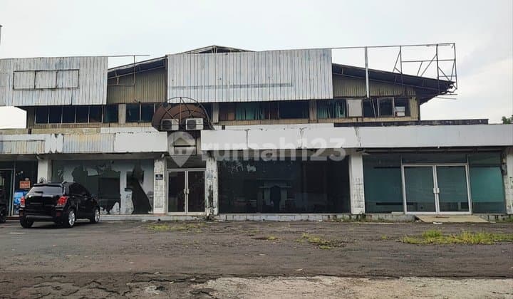 Tanah Luas 4.880 M2 di Martaman Pramuka Jakarta Timur