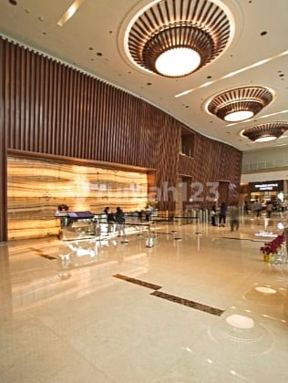 Gedung 22 Lantai Termasuk Basement Lt 11.248 M2, Lb 30.087 M2 Dekat Kebagusan, Jaksel