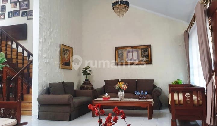 For Sale House Land 380 M2 / Building 457 M2 In Cempaka Putih, Central Jakarta