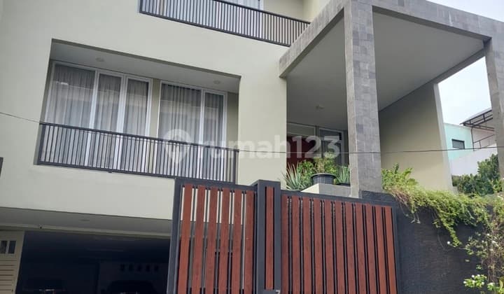 Rumah 3 Lantai 355 M2 Di Sunter Agung Permai Jakut