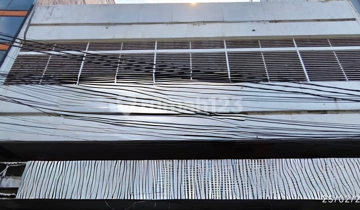 Shop House Size 13.2x43 M Near Gajah Mada, Central Jakarta