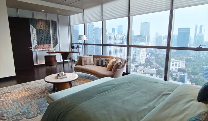 Casa Domaine Apartemen Private Lift, 4+1 Br Full Furnished & Unfurnish