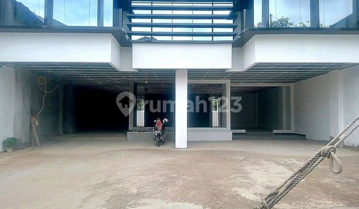 5-Story Building with Elevator, Ready 2 Units in Utan Kayu, East Jakarta