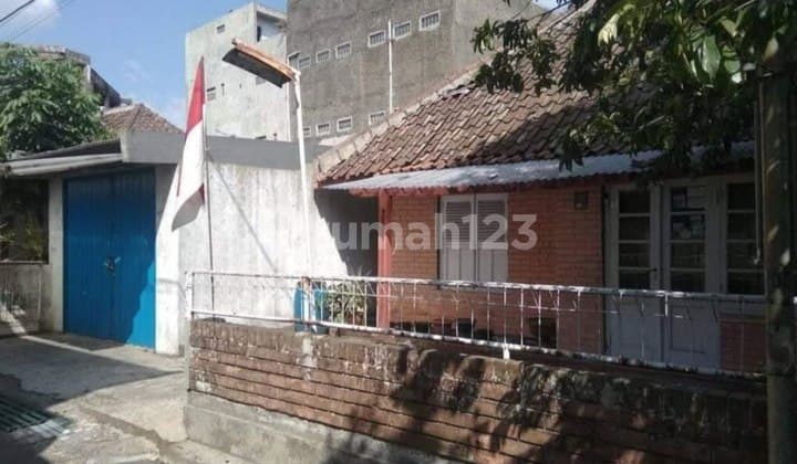 Rumah Lama Murah Dekat Bubat dan Bkr Kota Bandung - LT 166 M²