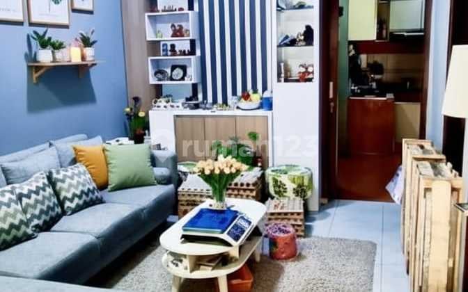 Rumah Mewah 3 Lantai Murah Semi Furnished di Sariwangi Bandung