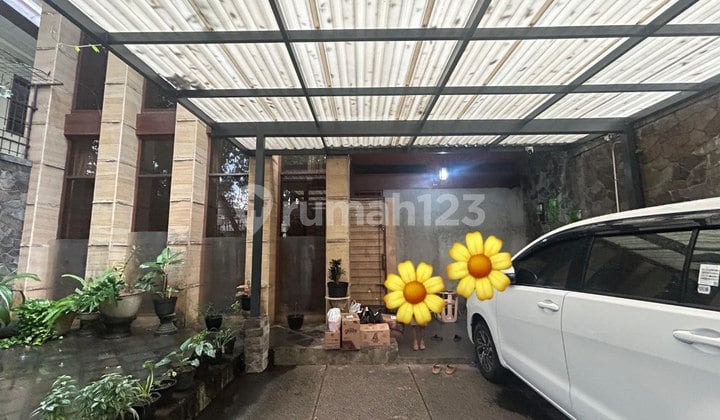 Rumah Murah 2 Lantai Bagus Siap Huni Sayap Dago Bandung