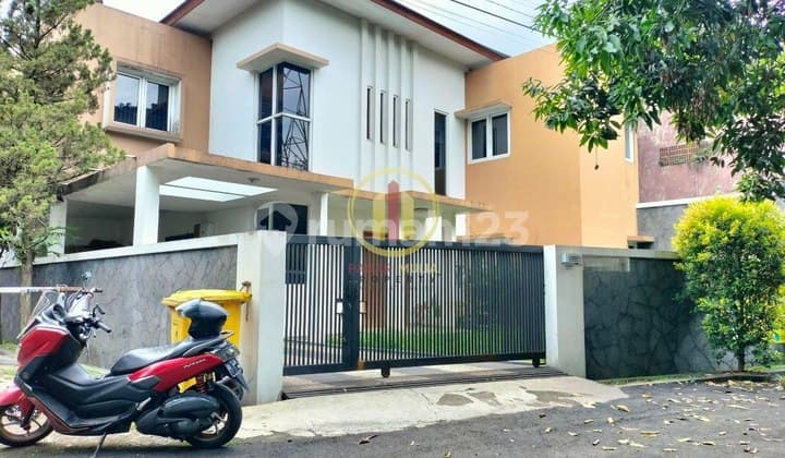rumah bagus jarang ada siap huni margahayu bandung kota