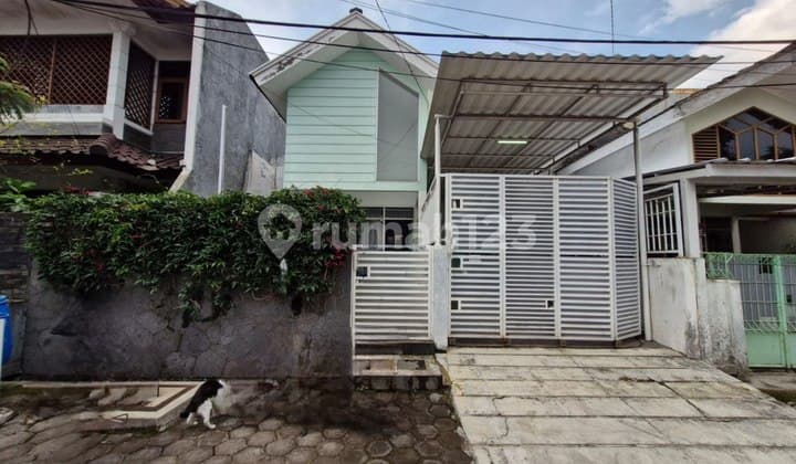 Rumah Murah Minimalis Siap Huni 2 Lantai Dalam Komplek