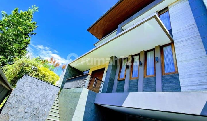 rumah mewah minimalis siap huni di setra duta hegar bandung