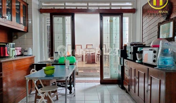 Rumah bagus strategis siap huni buah batu bandung kota