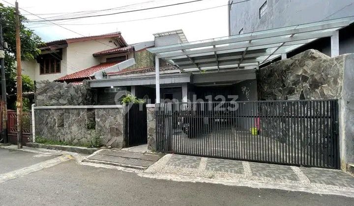 Rumah Bagus 2 Lantai Buah Batu Bandung