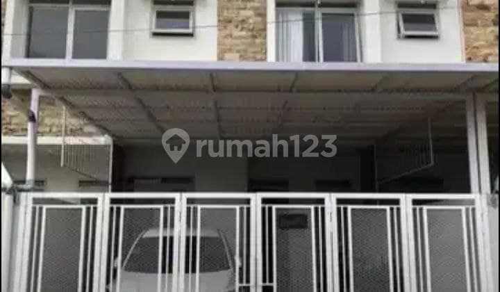 rumah bagus 2 lantai full Furnished arcamanik bandung kota