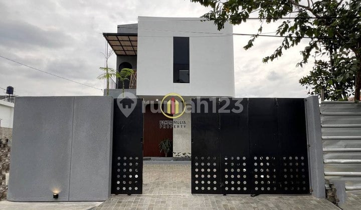 Rumah Baru Minimalis Modern Turangga Buah Batu Bandung