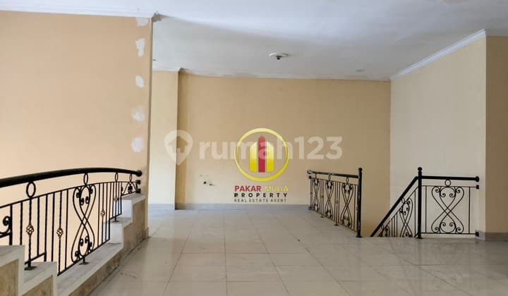 rumah strategis di sayap riau bandung pusat kota