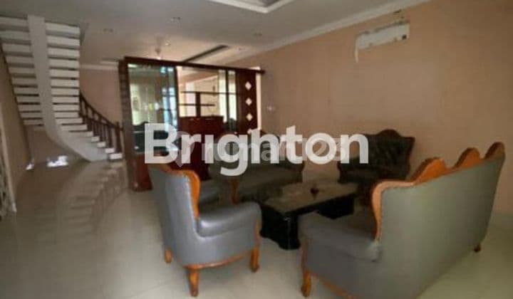 Rumah 2 Lantai Siap Huni Dalam Komplek di Petisah Tengah, Medan Petisah