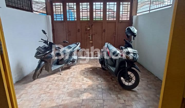 RUKO 2 1/2 TINGKAT (ROOFTOP), SIAP HUNI, DAERAH MANDALA BY PASS, TEGAL SARI MANDALA 1, MEDAN DENAI.