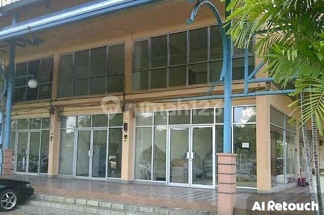 For Sale: Strategic Ready-to-Use Graha Family Row Shophouses