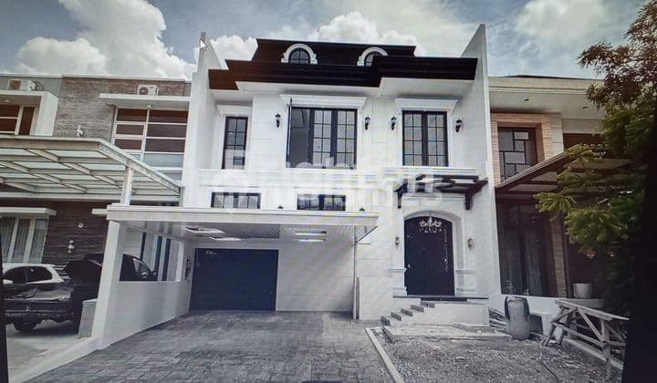 Dijual Rumah American Style Baru Pakuwon Indah Strategis Siap Pakai