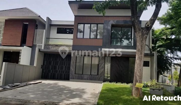 Dijual Rumah Eastwood Strategis Siap Huni