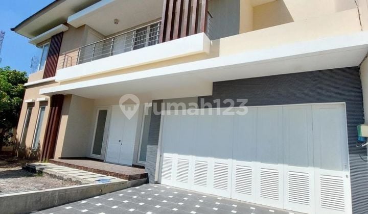 Dijual Rumah Dian Istana Strategis Siap Huni