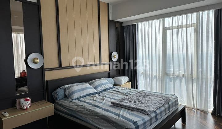 For Rent Apartemen The Kensington Royal Tower Bellmount Full Furnish 3+1 Br