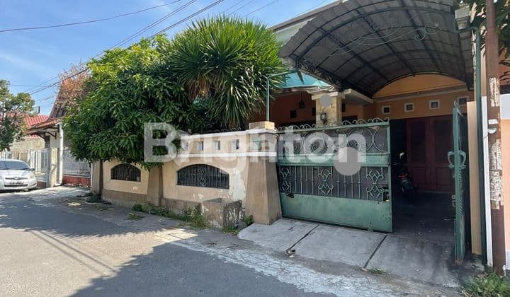 RUMAH BAGUS PERUMAHAN STRATEGIS FAJAR INDAH KOTA SOLO