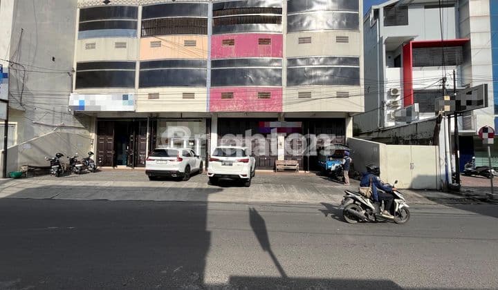 RUKO 3 LANTAI STRATEGIS PUSAT BISNIS DAN PERKANTORAN KOTA SOLO SLAMET RIYADI