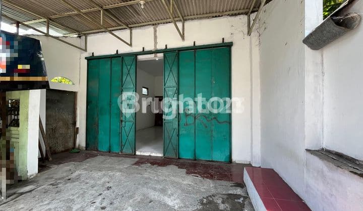 RUANG USAHA 1 LANTAI STRATEGIS JALAN UTAMA KLODRAN BANYUANYAR DEKAT PINTU TOL