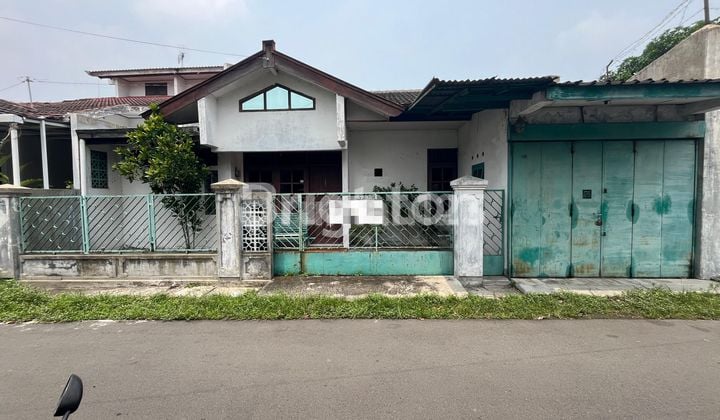 RUMAH 1 LANTAI SEMI FURNISHED STRATEGIS DEKAT PINTU TOL KLODRAN
