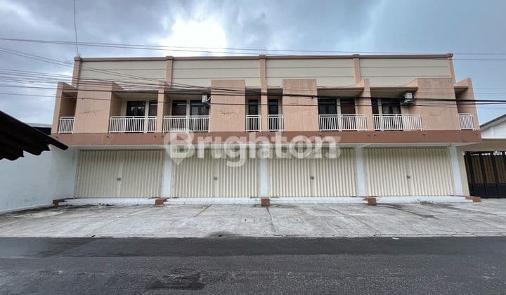 RUKO BARU 2 LANTAI STRATEGIS KOTA SOLO DEKAT MANAHAN