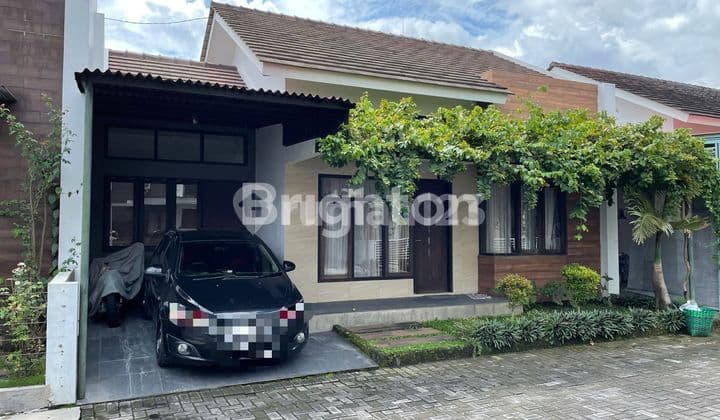 RUMAH CLUSTER 1 LANTAI FURNISHED SIAP HUNI SOLO BARU