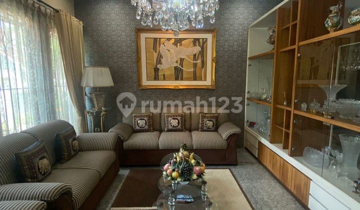 Residential House in the Bendi Tanah Kusir Area, South Jakarta