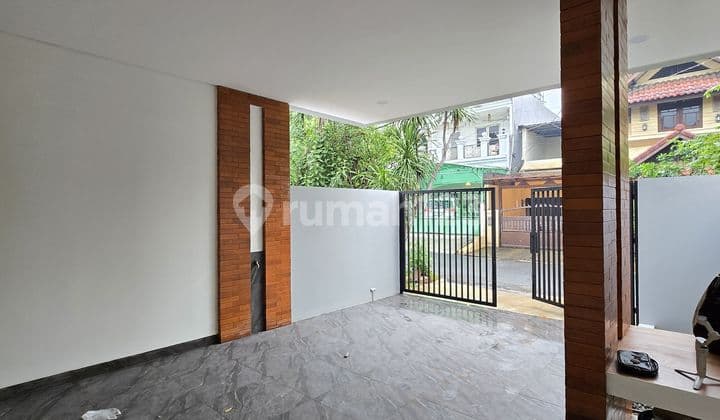 Turun Harga Rumah Dalam Komplek Tenang di Billymoon