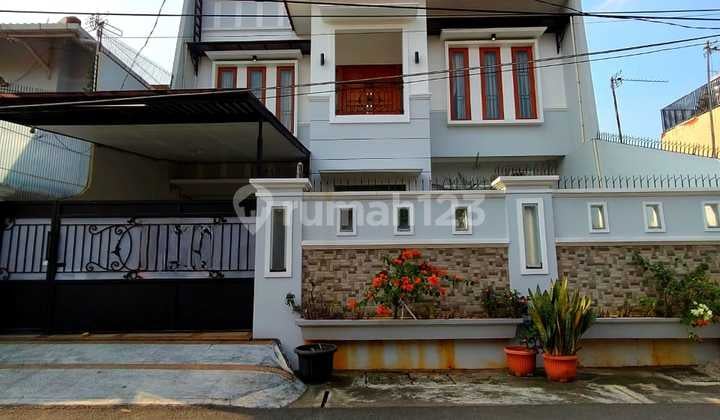 Rumah Secondary Terawat Di Klender Duren Sawit Jakarta Timur