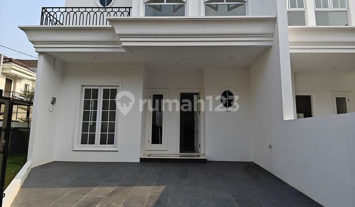 Rumah Baru Design American Classic Jatiwaringin Bekasi