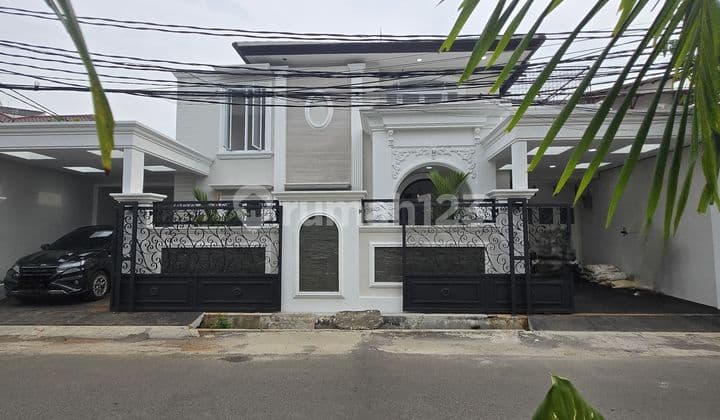 Dijual Rumah Baru Renovasi Lokasi Strategis Siap Huni