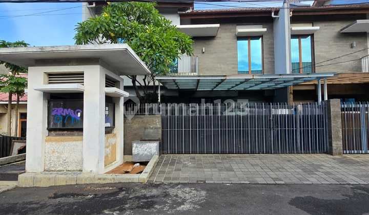 Rumah Secondary Dalam Komplek Akses Jalan Lebar di Cipinang