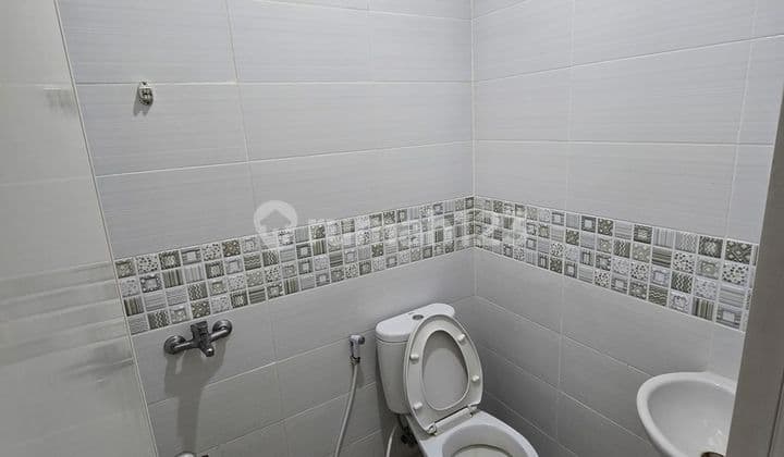 Rumah Cantik Rapi Hunian Nyaman Cluster Megah Aryana Karawaci