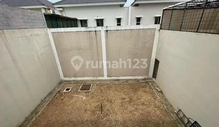 Rumah Mewah 2Lt Hunian Nyaman Cluster Golf Finch Gading Serpong