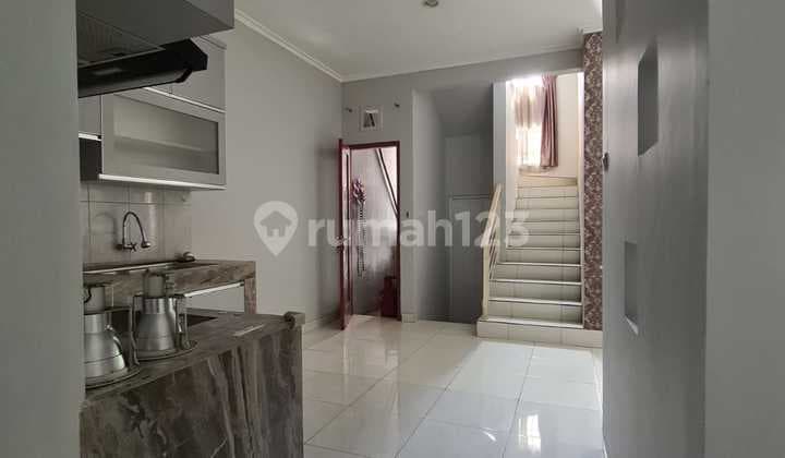 Rumah Bagus Siap Huni Strategis Cluster Madrid Palem Semi