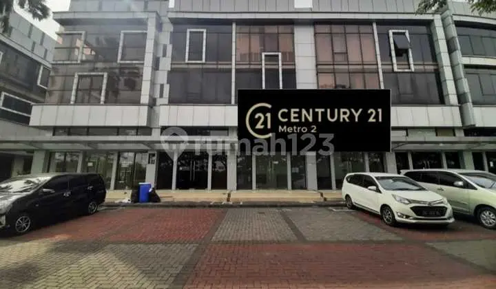 Ruko Avenue 3,5 Lantai Berlokasi Strategis Siap Pakai di JGC Cakung Jakarta Timur