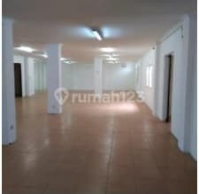 Gudang Besar di Pulogadung - 2.250 M², Shgb, Cocok untuk Industri & Logistik