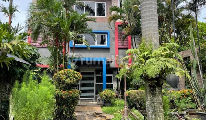 Gudang Lokais Strategis Akses Truk Container 20 Feet di Kawasan Industri Pulo Gadung Jakarta Timur