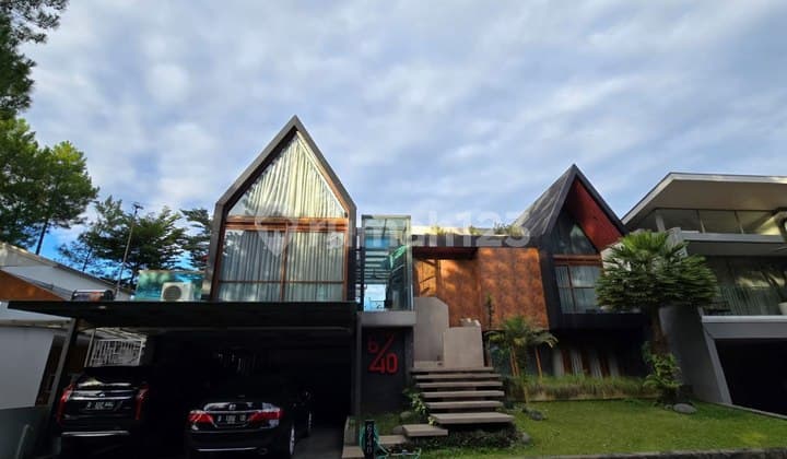 Rumah Lux Ada View Cantik Full Furnished Di Resort Dago Pakar