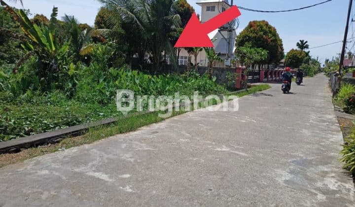 TANAH LUAS, COCOK UNTUK USAHA....BISA TEMBUS KE DUA JALAN (DEPAN BELAKANG)