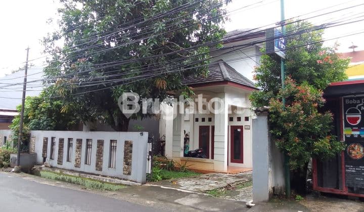 DIJUAL RUMAH 2 LANTAI DI JAGAKARSA