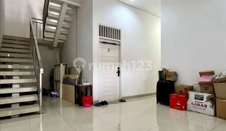 Rumah Kost 2 Lantai di Tebet Dalam Dibawah Harga Pasar
