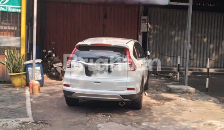 RUKO STRATEGIS 3 LANTAI PESONA KHAYANGAN