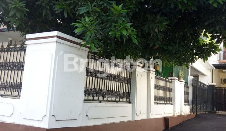 HUNIAN STRATEGIS DI KELAPA DUA